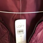 Loft  quilted maroon vest size M TAGS ON Photo 2