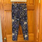 Aerie  Size Large 7/8 High-Rise Blue Floral Geometric Print Leggings. Photo 2