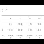 Vuori  “All the Feels” Sports Bra Photo 7