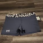 Under Armour  Women's Charcoal Heatgear Shorty Shorts 3" Size L Photo 4