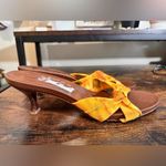 Donald J‎ Pliner Yellow and orange Strap Kitten heels size 9.5 Photo 1