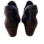 Naturalizer  Elisa Black Leather Ankle Boots Overlapping Ring Hardware Size 10 40 Photo 4