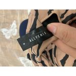 All Fenix High End Sports Bra Size Medium Animal Print Tiger Tan and Black Photo 9