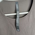 Vuori Pose Plyo Activewear Tank in Chia Brown Gray W1968 Sz XL Photo 5