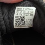 Adidas  V3 Court 3 Womens Black White Gum Sole Low Top Sneakers Shoes Size 6 Photo 6