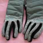 The North Face Green and Black Winter Gloves Photo 0