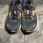 Brooks Adrenaline GTS 22 Size 7 Supportive Running Shoe Black/Purple/Coral Photo 5
