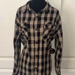BKE  BLACK & TAN PLAID GINGHAM BOYFRIEND FLANNEL BUTTON UP Photo 0