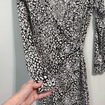 Banana Republic  Women's Jersey Stretch Cheetah Print Long Sleeve Wrap Dress Photo 1