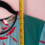 Diane Von Furstenberg  Blue Green Floral Blouse 100% Silk Flowy Women's size 8 Photo 8