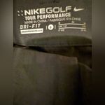 Nike Women’s Athletic Golf Shorts in Black with Yellow Highlights Size 8 Photo 5