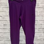 Adidas Women's  Climalite purple Capri length Leggings Size Medium Photo 0