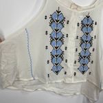 LF Native Rose Daria White Blue Embroidered Crop Tank Top Women's Size 10 NWT Photo 3