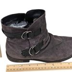 Gray Suede Ankle Boots With Double Buckle Straps & Low Heel 38f Black Size undefined Photo 7