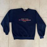 Jerzees Vintage New York USA Navy Blue Embroidered Flags Sweatshirt Size M Photo 4