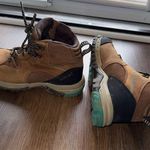 Ariat Tan & Teal Waterproof Outdoor Boots - size 7 women’s Photo 7