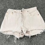 Levi’s 501 High-Waisted Shorts Pink Photo 0