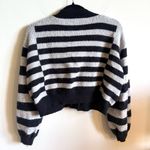 SheIn Block Striped Cropped Cardigan Photo 4