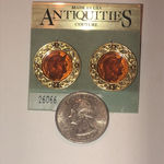 Antiquities 14K Gold Filled Posts Resin Filled Soldier Cameo Round Earrings Photo 2