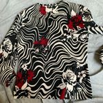 Fashion Bug Vintage Y2K Romantic girl White Zebra print top with red floral print Photo 1