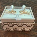 House Of Harlow 1960 Gold Tone Bow & Glass White Faux Pearl Drop Earrings NEW Photo 7