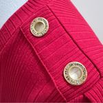 89th & Madison Red Ribbed Top with Gold Rhinestone Grommets NWT Size Large Photo 3