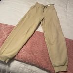 Lululemon High-Rise Scuba Joggers Photo 0