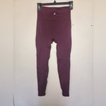 Balance Athletica  textured leggings size M Photo 1