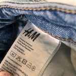 H&M  Jeans Mom Photo 3