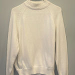 Elegant White Women's Sweater vintage made in USA Size M Photo 0