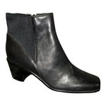 NICOLE Black Leather Button High Heels Ankle BOOTS Womens Shoes Sz 7.5 Photo 3