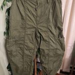ARITZIA TNA Green Fatigue Cargo Jogger Pants Size Medium NWT Photo 0