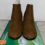 Easy Street NIB $55 Brown Matte Dawnta Strap Harnessed 2” Heel Bootie 7 Photo 3