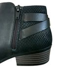 Clarks Ultimate Comfort Collection black leather side zip ankle boots size 6 1/2 Photo 6