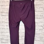 Old Navy  Active High-Rise‎ Leggings XL Dark Purple capri cropped length pockets Photo 2