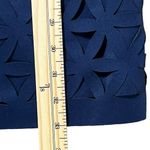 Lilly Pulitzer Daisy Laser Cut Scuba Dress Sz XS Navy Preppy Resort Country Club Photo 5