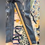 Hybrid 16 Ripped Skinny Jeans Photo 2