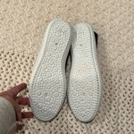 Tommy Bahama  Women’s  Slip-on Size 8 Photo 4