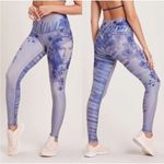 Niyama Sol x Jennifer Lopez I'm Real JLO Barefoot
Leggings Medium Blue Photo 4