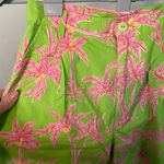 Lilly Pulitzer size 2 green with pink palm trees shorts-B12 Photo 2