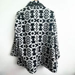 Forever 21 | Southwestern Aztec Print Open Front Oversized Sweater Coat | XS Photo 3