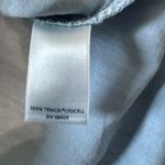 Westbound Used  Women’s Chambray Button-Front Shirt Petite Medium Short Sleeve Photo 4