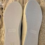 Everlane Unisex Slip On Shoes Photo 1