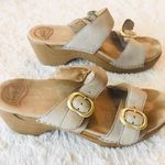 Dansko Neutral Tan Cream Leather Strap Faux Wood Heel Sandals Size 7.5/8 Photo 1