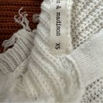 Moon & Madison juniors XS striped sweater White Size undefined Photo 9