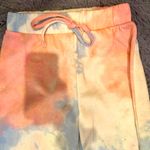 None Joggers | Medium | EUC Photo 4