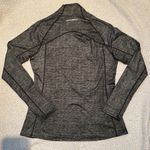 Under Armour Fitted Cold Gear 1/4 Zip Long Sleeve Photo 3