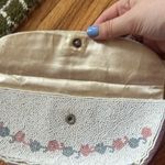 White beaded shoulder bag with flower pink and blue pattern detailing Photo 6