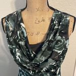 The Limited Super cute fully lined sleeveless top. Floral print . EUC. Photo 1