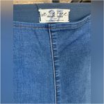 WE THE FREE PEOPLE Jeans Size 27 x 32 Pull On Flare Denim Flared Jeans Photo 6